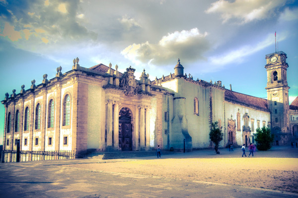 Portugalia - Coimbra | Coimbra jest najsławniejszym portugalskim miasteczkiem uniwersyteckim