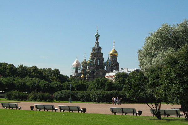 Rosja | Petersburg – idealna przestrzeń dla miłośników spacerów