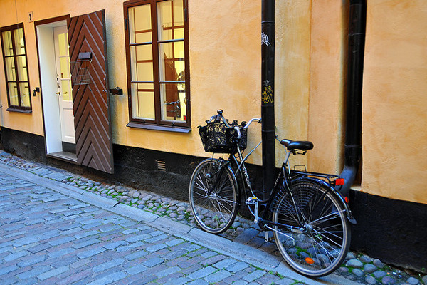 Szwecja | Kadry ulicy w starej części Sztokholmu