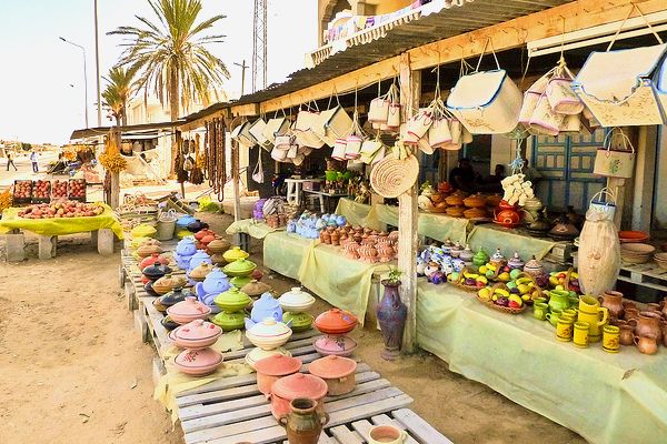 Tunezja | Kolorowy targ w Kabis