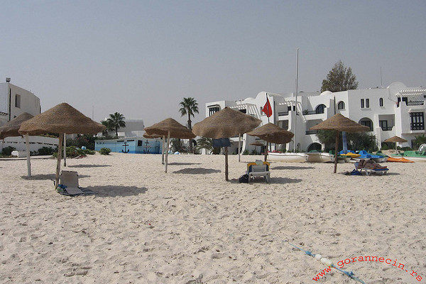Tunezja | Plaża w Marsa al-Kantawi