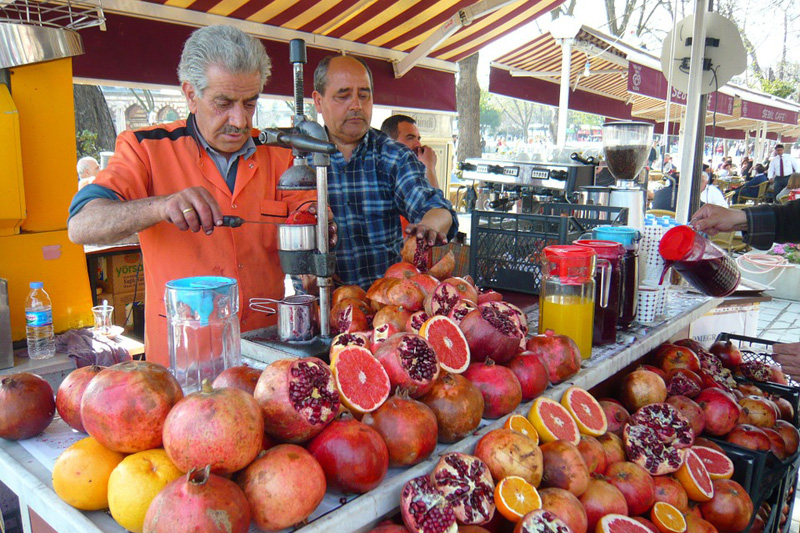 Turcja | Świeżo wyciśnięty sok można kupić już za 2 liry