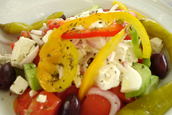 Kuchnie | Słynna grecka sałatka z serem fetą